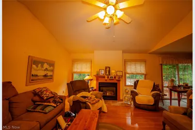 516 Walnut Street, Conneaut, OH 44030 - Photo 9