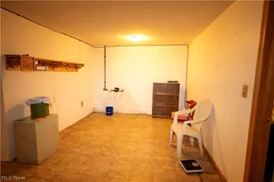 516 Walnut St, Conneaut, OH 44030 - Photo 21