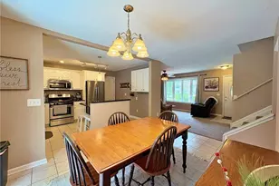 873 W Shore Blvd, Sheffield Lake, OH 44054 - Photo 9