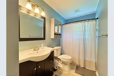 873 W Shore Boulevard, Sheffield Lake, OH 44054 - Photo 25