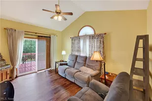 801 Gardenstone Cir, Tallmadge, OH 44278 - Photo 13