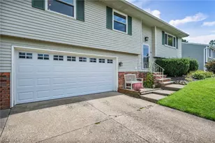 753 Poplar Dr, Brunswick, OH 44212 - Photo 3
