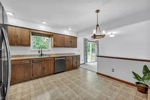 753 Poplar Dr, Brunswick, OH 44212 - Photo 13