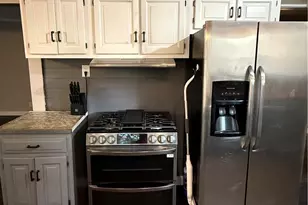 1647 Fairfax Rd, Akron, OH 44313 - Photo 3