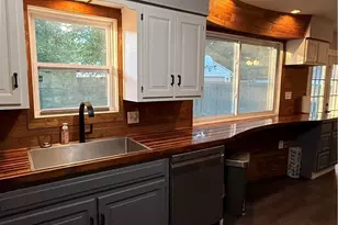 1647 Fairfax Rd, Akron, OH 44313 - Photo 7