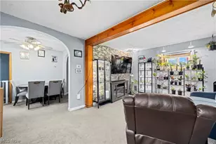 1674 E 32nd St, Lorain, OH 44055 - Photo 7