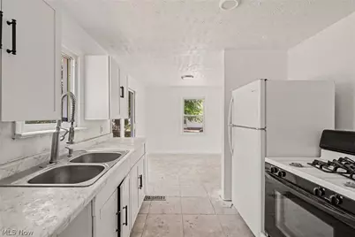 15603 Harvard Avenue, Loveland, OH 44128 - Photo 9