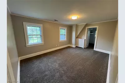 453 Dorchester Road, Akron, OH 44320 - Photo 9