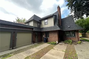 453 Dorchester Rd, Akron, OH 44320 - Photo 3