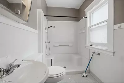 15715 School Avenue, Loveland, OH 44110 - Photo 25