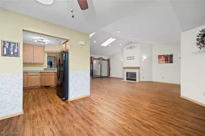 5214 Parkhurst Drive, Sheffield Village, OH 44054 - Photo 7