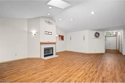5214 Parkhurst Drive, Sheffield Village, OH 44054 - Photo 5