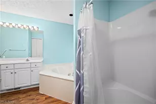 5214 Parkhurst Dr, Sheffield Village, OH 44054 - Photo 23