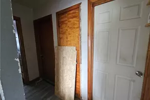 265 Massillon Rd, Akron, OH 44312 - Photo 9