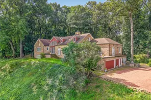 2715 Westdale Rd NW, Canton, OH 44708 - Photo 3