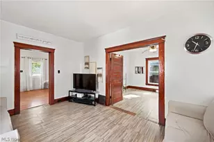 637 Dewey Ave, Elyria, OH 44035 - Photo 3