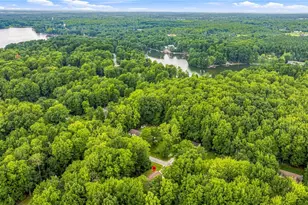 2043 N Park Ln, Roaming Shores, OH 44084 - Photo 5
