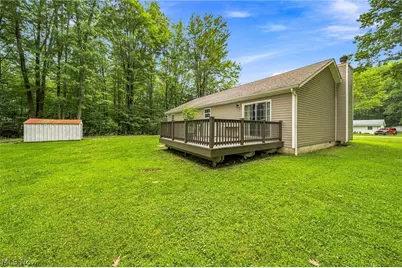 2043 N Park Lane, Roaming Shores, OH 44084 - Photo 9