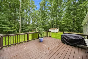 2043 N Park Ln, Roaming Shores, OH 44084 - Photo 13