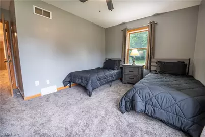 2885 Valley Road, Cuyahoga Falls, OH 44223 - Photo 29