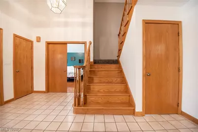 2885 Valley Road, Cuyahoga Falls, OH 44223 - Photo 23