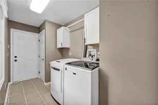 1540 Brighton Way, Grandview Heights, OH 44147 - Photo 21