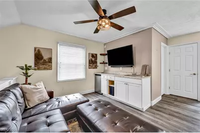 1540 Brighton Way, Grandview Heights, OH 44147 - Photo 5