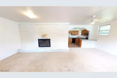 16702 Findlay Street, Chagrin Falls, OH 44023 - Photo 7