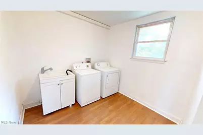 16702 Findlay Street, Chagrin Falls, OH 44023 - Photo 17