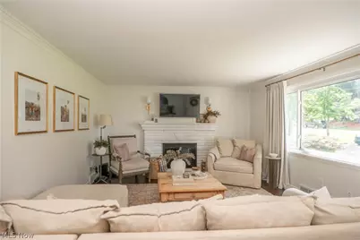 1215 Easton Street NE, Canton, OH 44721 - Photo 7