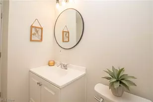 592 Frost Rd, Streetsboro, OH 44241 - Photo 29