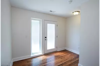 7309 Gateway Court, Loveland, OH 44102 - Photo 3