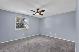 4036 Leavitt Rd, Lorain, OH 44053 - Photo 29