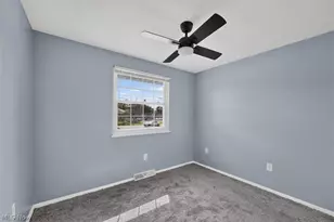 4036 Leavitt Rd, Lorain, OH 44053 - Photo 35