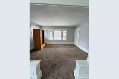 11721 Hamlen Avenue #UP, Loveland, OH 44120 - Photo 3