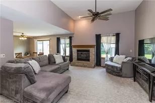 513 Ohio St, Elyria, OH 44035 - Photo 3