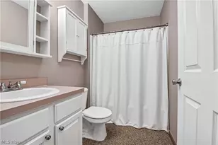 2870 Shakespeare Ln, Avon, OH 44011 - Photo 21