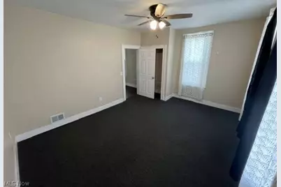 382 Kling Street, Akron, OH 44311 - Photo 7