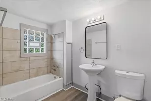 1000 Lovers Ln, Akron, OH 44306 - Photo 9
