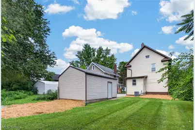 96 E Ido Avenue, Akron, OH 44301 - Photo 39