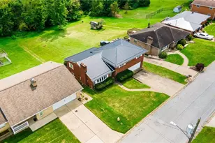 128 Grandview Dr, Wintersville, OH 43953 - Photo 17