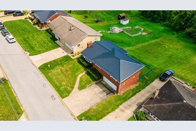 128 Grandview Drive, Wintersville, OH 43953 - Photo 15