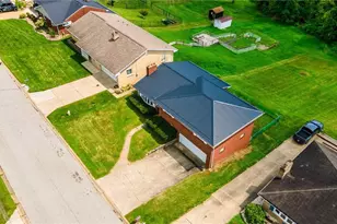 128 Grandview Dr, Wintersville, OH 43953 - Photo 15