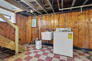 1233 McIntosh Ave, Akron, OH 44314 - Photo 41