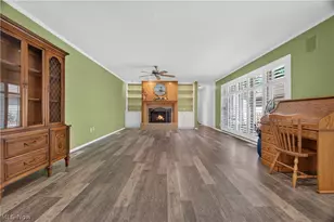 33066 Cedar Branch Cir, North Ridgeville, OH 44039 - Photo 7