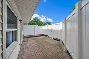 11 Meadowlawn Dr, Mentor, OH 44060 - Photo 21