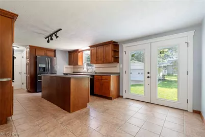7946 Parkford Street NW, Massillon, OH 44646 - Photo 11