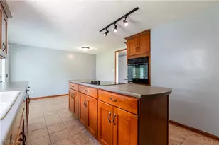 7946 Parkford St NW, Massillon, OH 44646 - Photo 15