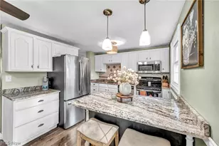 1045 DeLeone Dr, Kent, OH 44240 - Photo 9