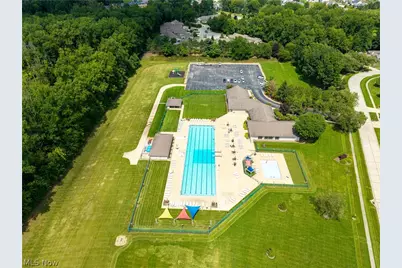 33008 Woodhaven Circle, North Ridgeville, OH 44039 - Photo 23